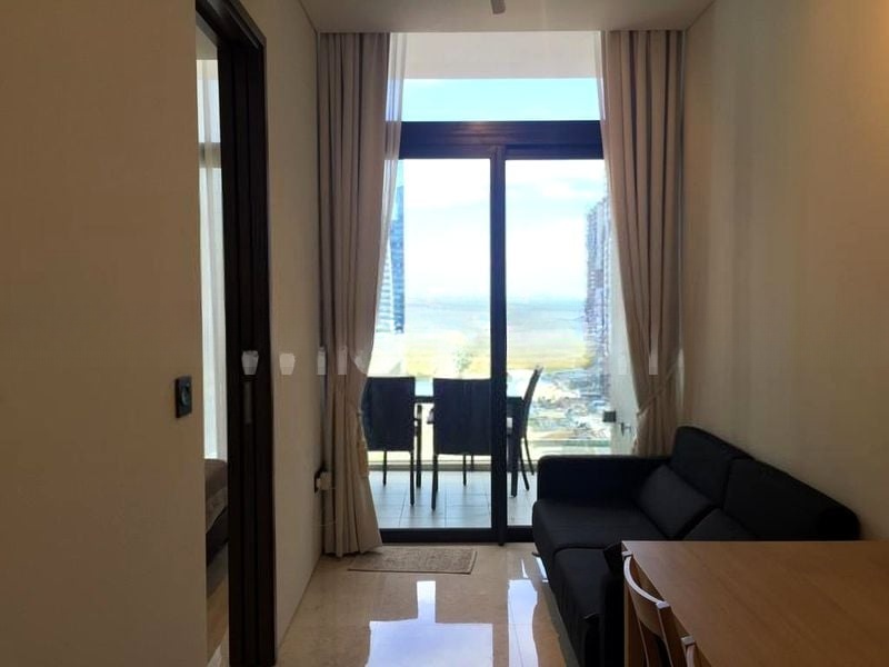 ROBINSON SUITES 7
