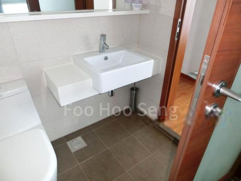 CITY SQUARE RESIDENCES 13