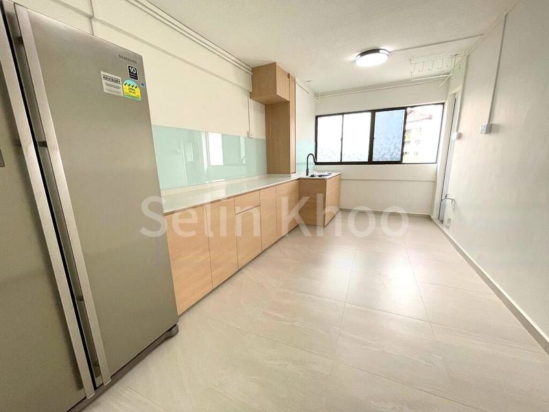 JURONG EAST ST 24 14