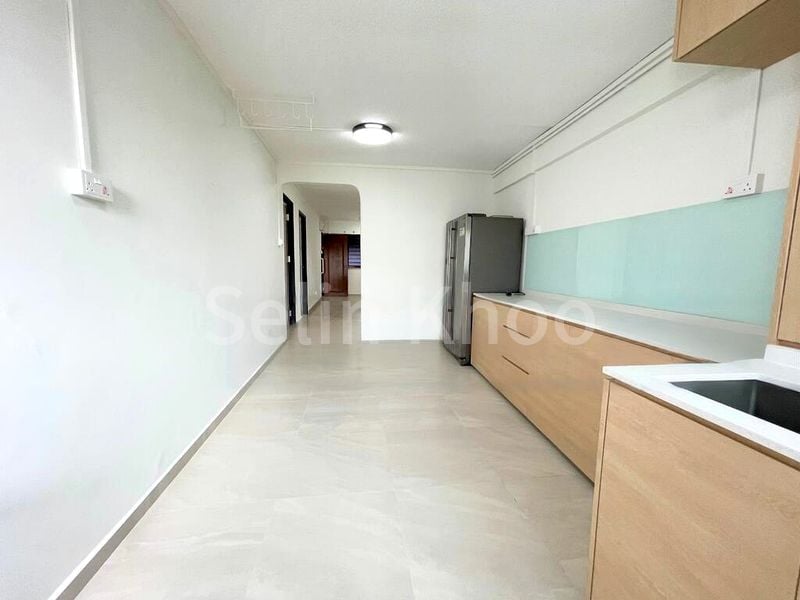 JURONG EAST ST 24 15