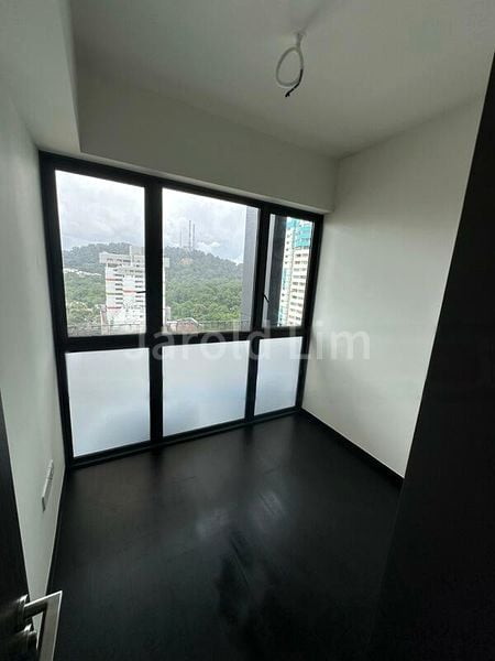 THE LINQ @ BEAUTY WORLD 9