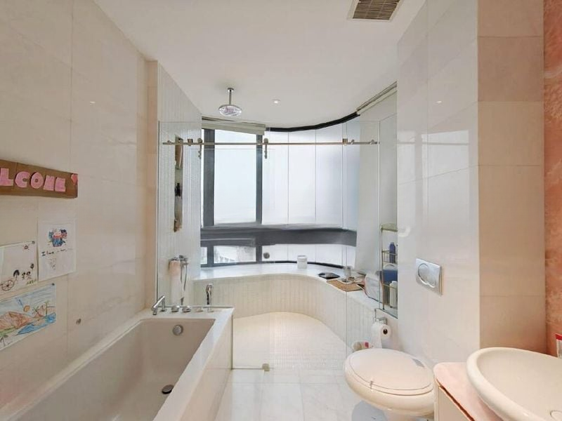 SKYLINE 360 @ SAINT THOMAS WALK 9