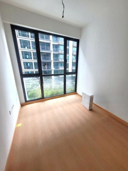 TREASURE AT TAMPINES 5