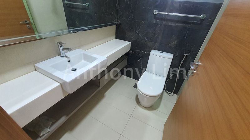 THE SHORE RESIDENCES 12