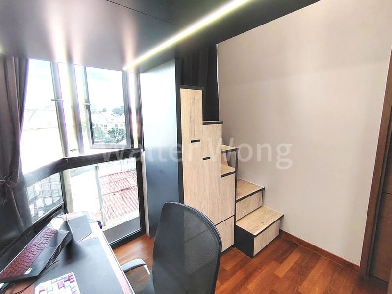 PARKWOOD RESIDENCES 10