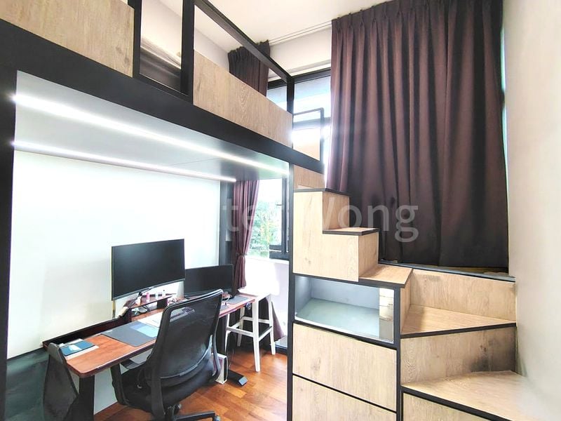 PARKWOOD RESIDENCES 12