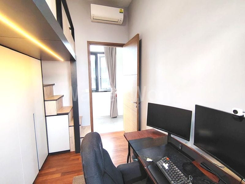 PARKWOOD RESIDENCES 14