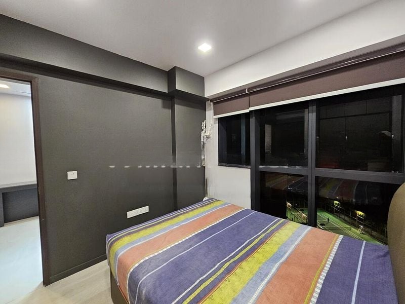 RIVERFRONT RESIDENCES 2