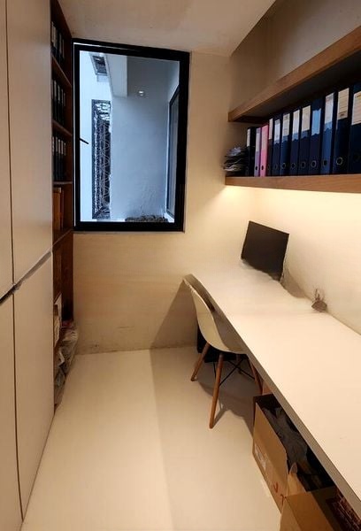 FAR HORIZON GARDENS 12