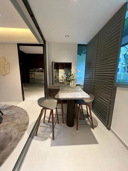 JANSEN HOUSE 7