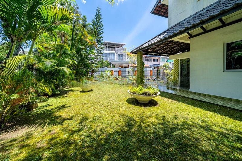 GOLDEN HILL ESTATE 8