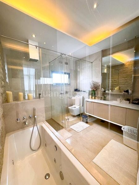 THE SHORE RESIDENCES 6