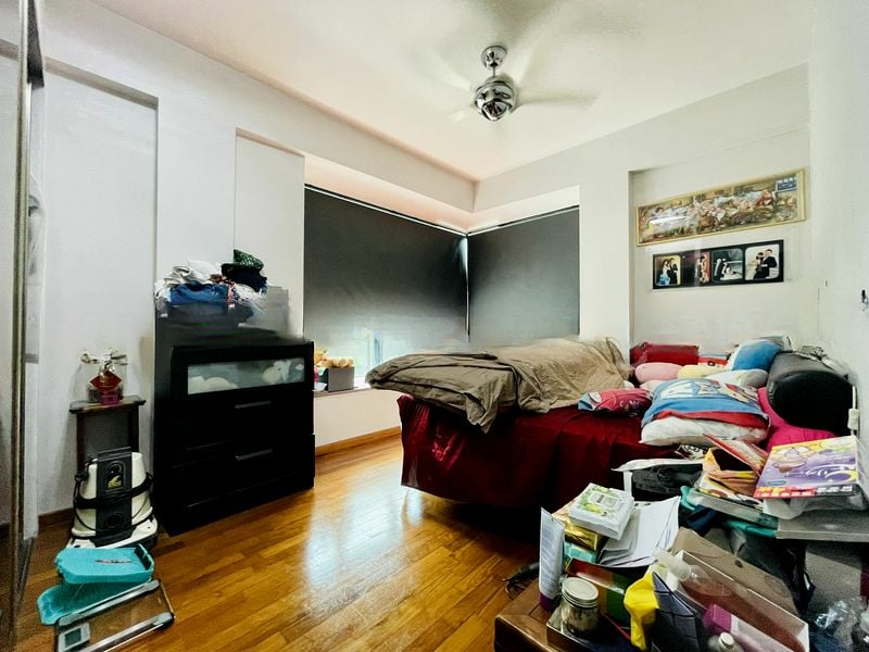 LEITH GROVE 14