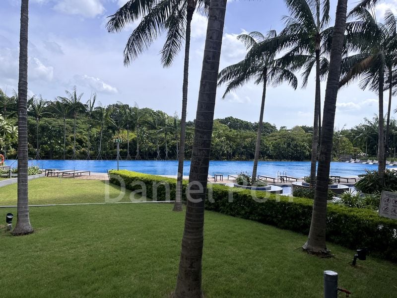 SEASIDE RESIDENCES 13