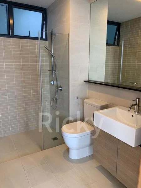 ROCHELLE AT NEWTON 3