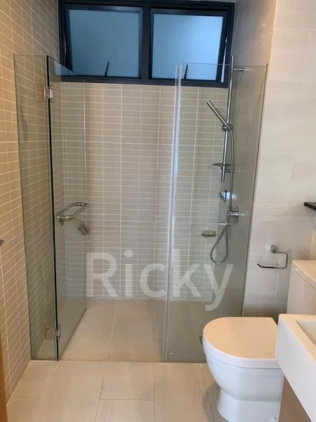 ROCHELLE AT NEWTON 4