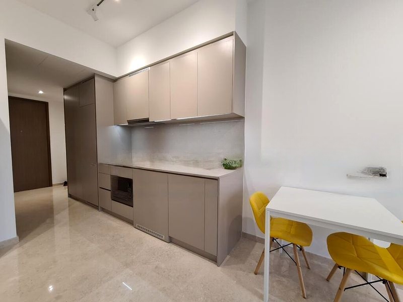 SEASIDE RESIDENCES 7