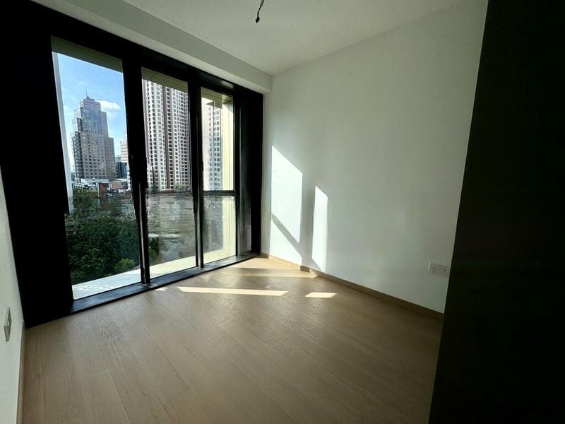 IRWELL HILL RESIDENCES 8