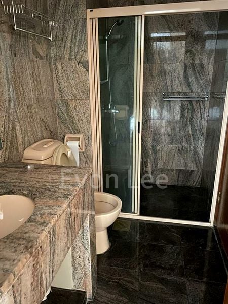 LE HILL CONDOMINIUM 6