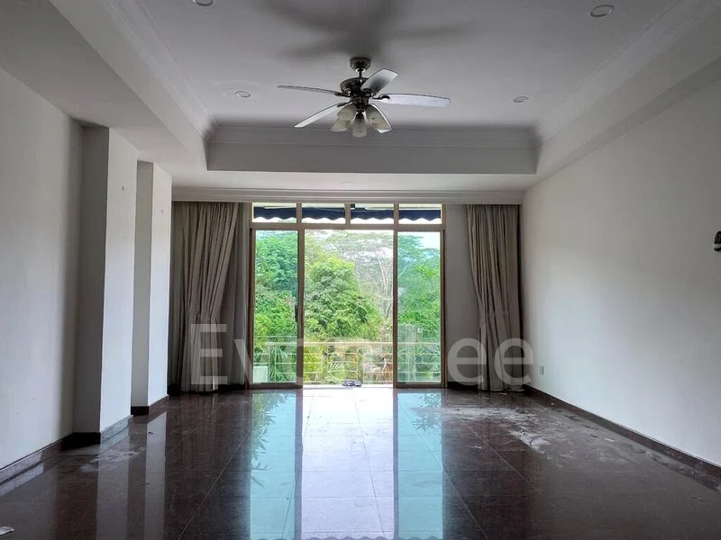 LE HILL CONDOMINIUM 13