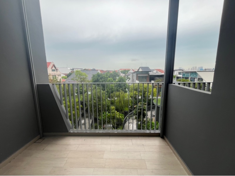 THE GARDEN RESIDENCES 12