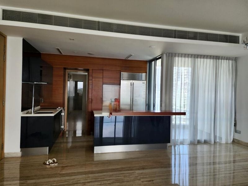 THE ORCHARD RESIDENCES 7