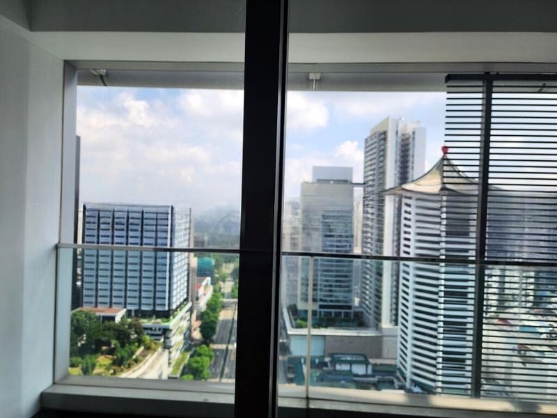 THE ORCHARD RESIDENCES 6
