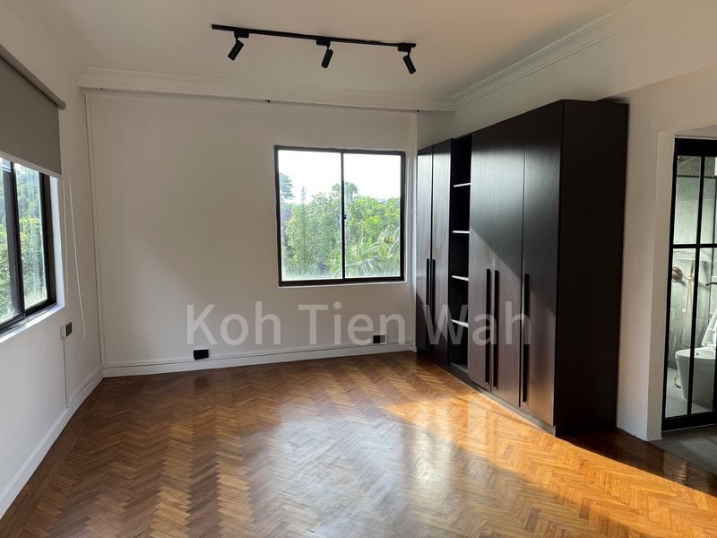 BOTANIC GARDENS VIEW 5