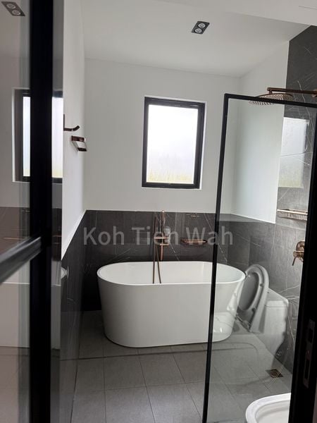 BOTANIC GARDENS VIEW 11