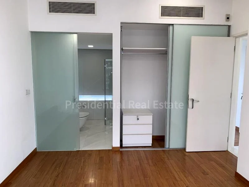 CAIRNHILL RESIDENCES 8