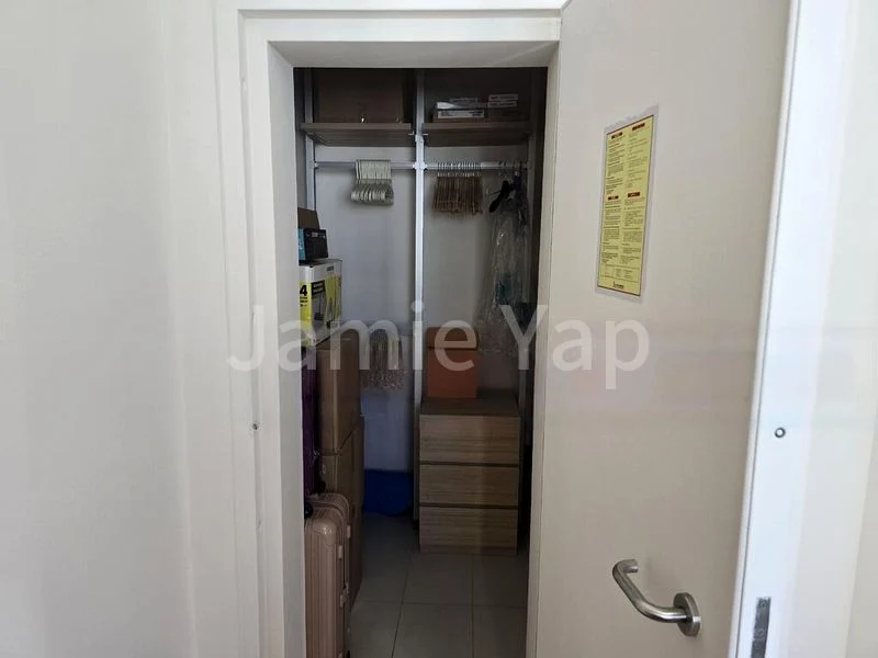 THE PEAK @ CAIRNHILL I 8