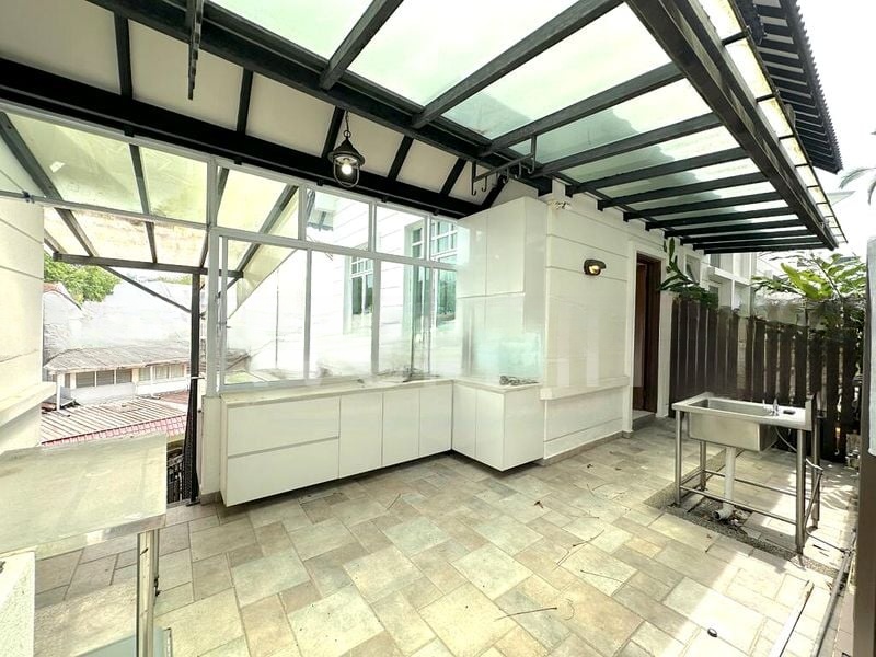 SEMBAWANG HILLS ESTATE 10