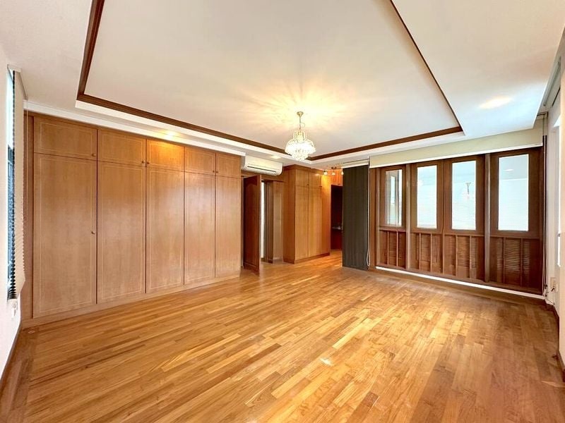 SEMBAWANG HILLS ESTATE 4