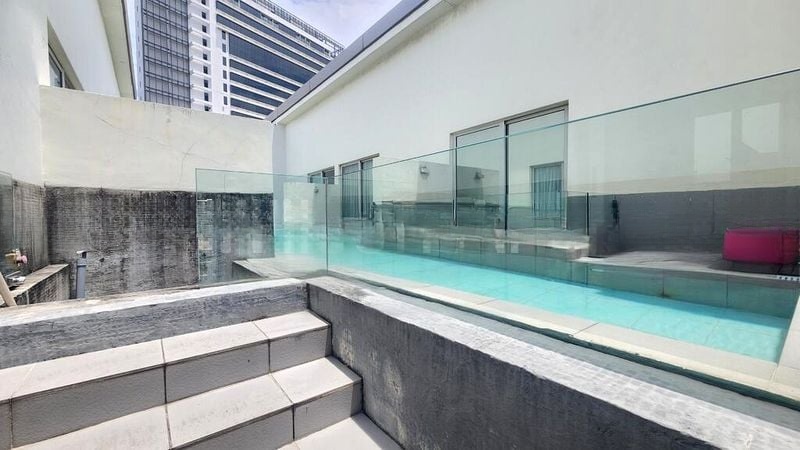 URBAN LOFTS 7
