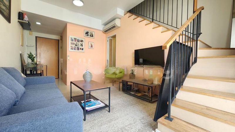 URBAN LOFTS 12