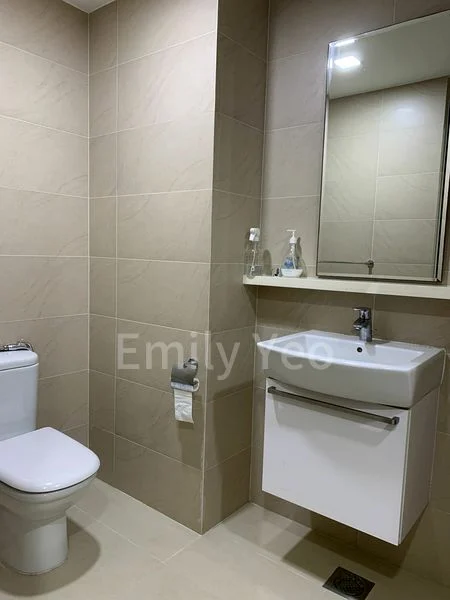 THE MILTONIA RESIDENCES 7