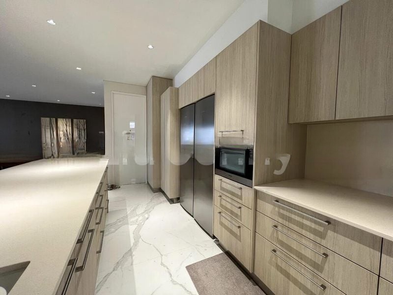 ORCHARD TOWERS 14