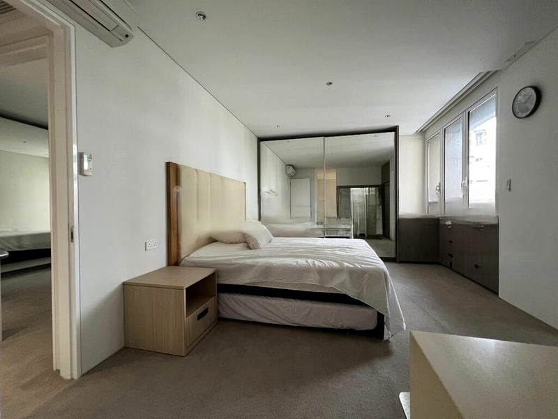 ORCHARD TOWERS 4