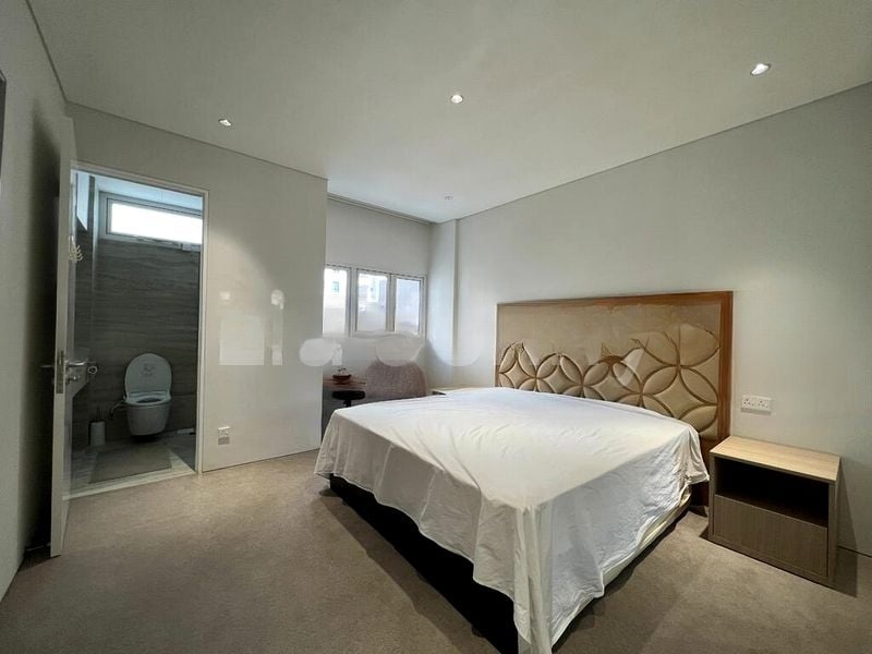ORCHARD TOWERS 6