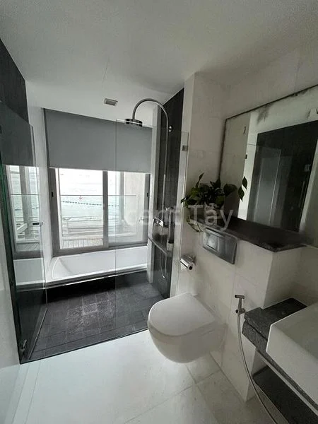 THE OCEANFRONT @ SENTOSA COVE 2