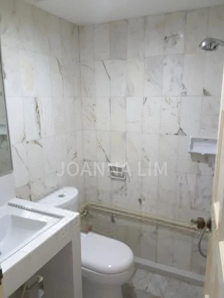 INTERNATIONAL PLAZA 3