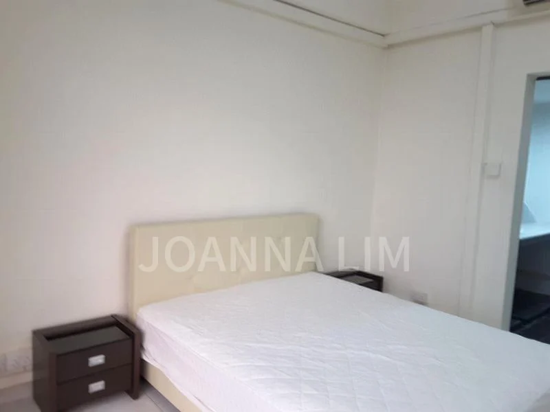 INTERNATIONAL PLAZA 6