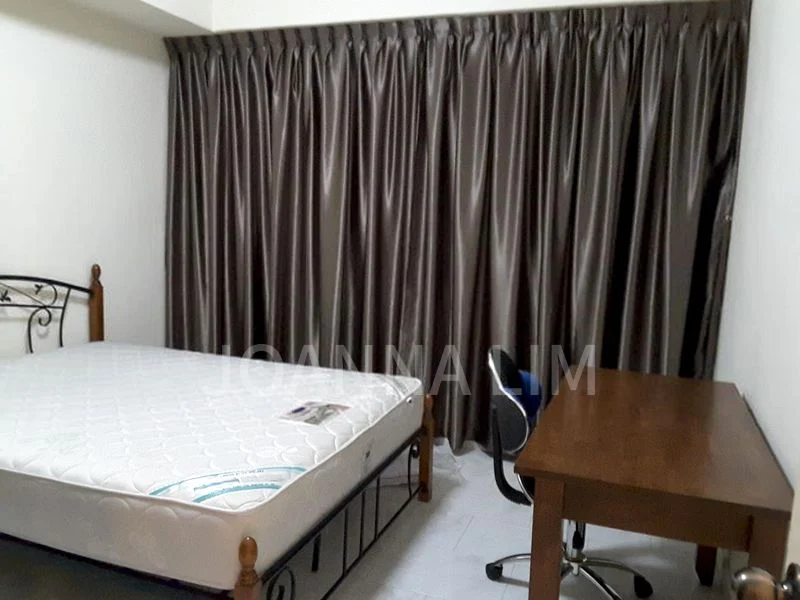 INTERNATIONAL PLAZA 11