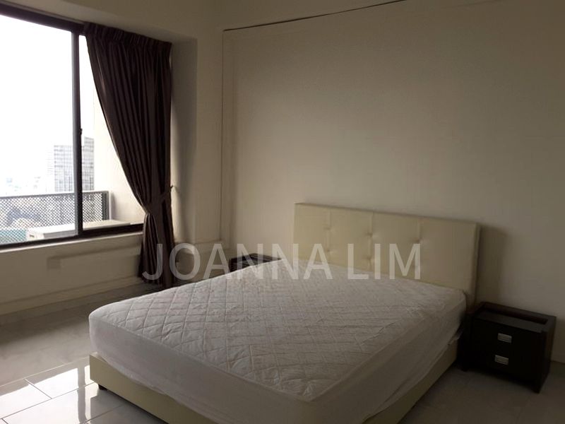 INTERNATIONAL PLAZA 14