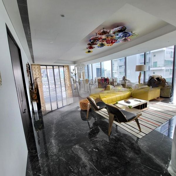 BOULEVARD VUE 5