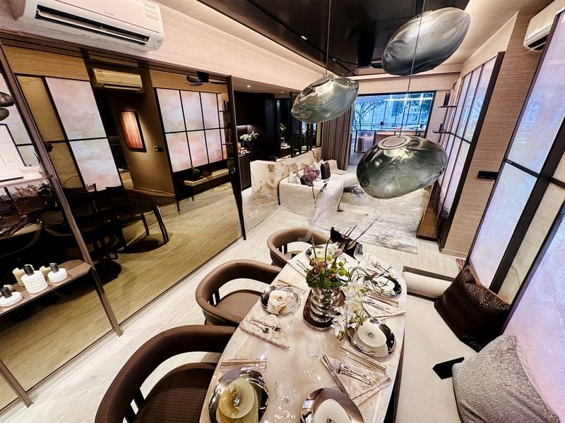 THE COLLECTIVE AT ONE SOPHIA 8