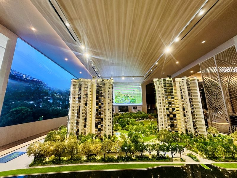 THE LAKEGARDEN RESIDENCES 5