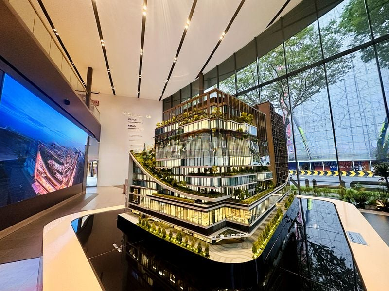 THE COLLECTIVE AT ONE SOPHIA 2