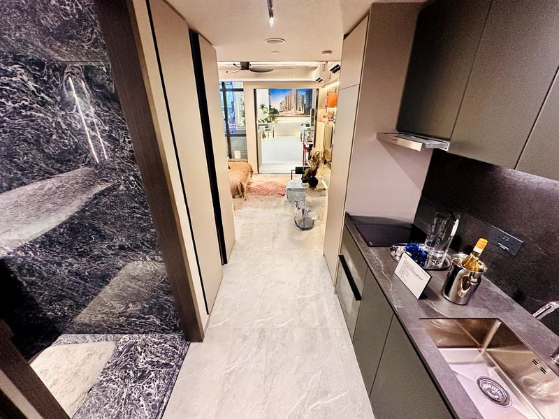 THE COLLECTIVE AT ONE SOPHIA 10