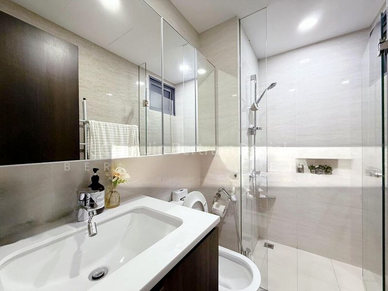 RIVERSOUND RESIDENCE 12